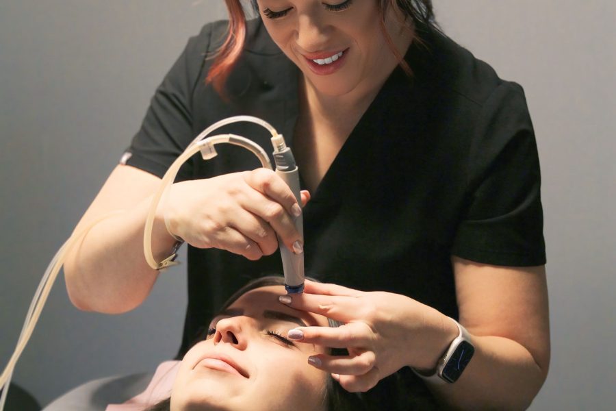 Microneedling & Growth Factors